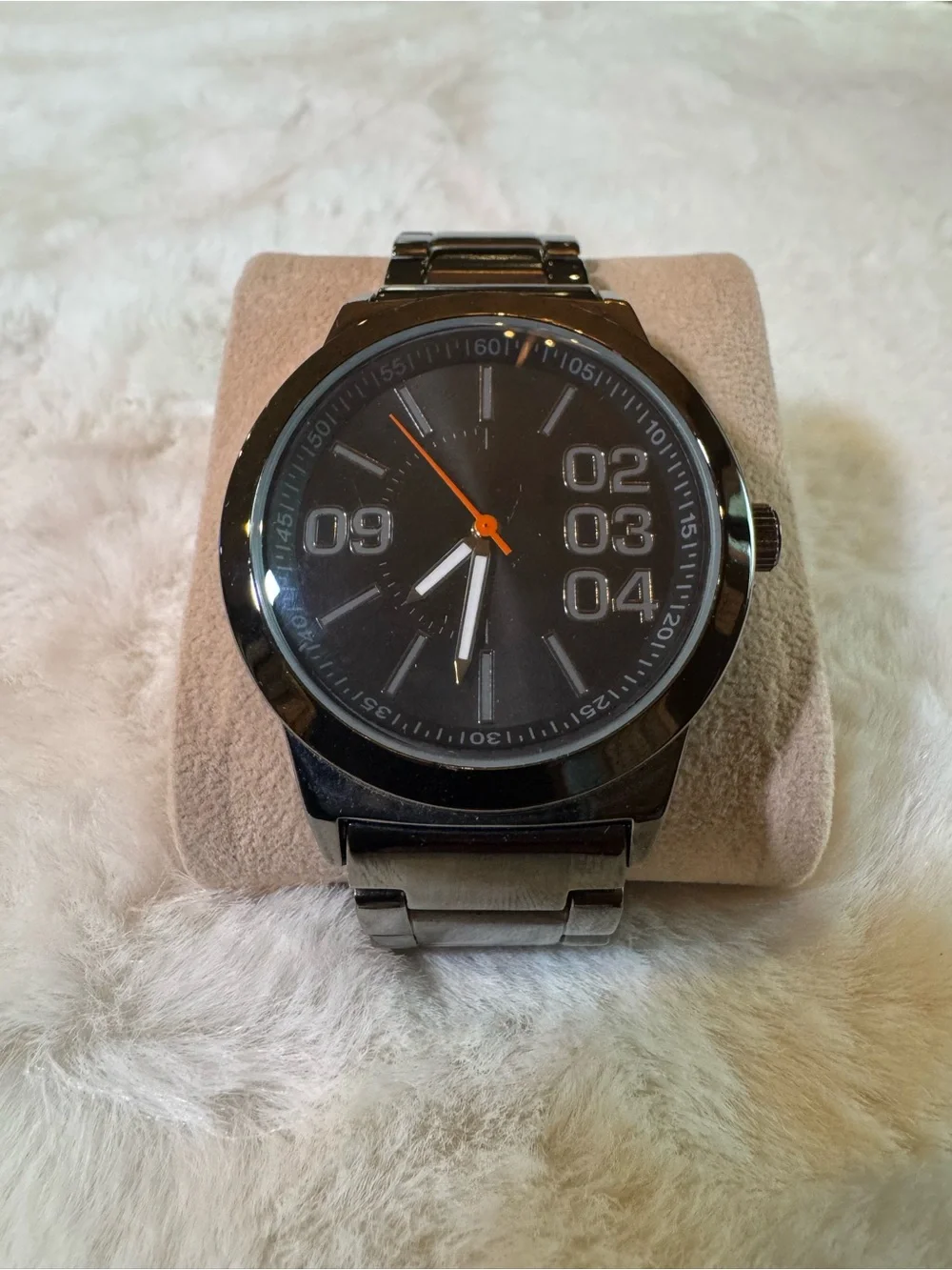 Mossimo Men's Quartz Analog Black Dial Metal Bracelet Fixed Bezel Seconds